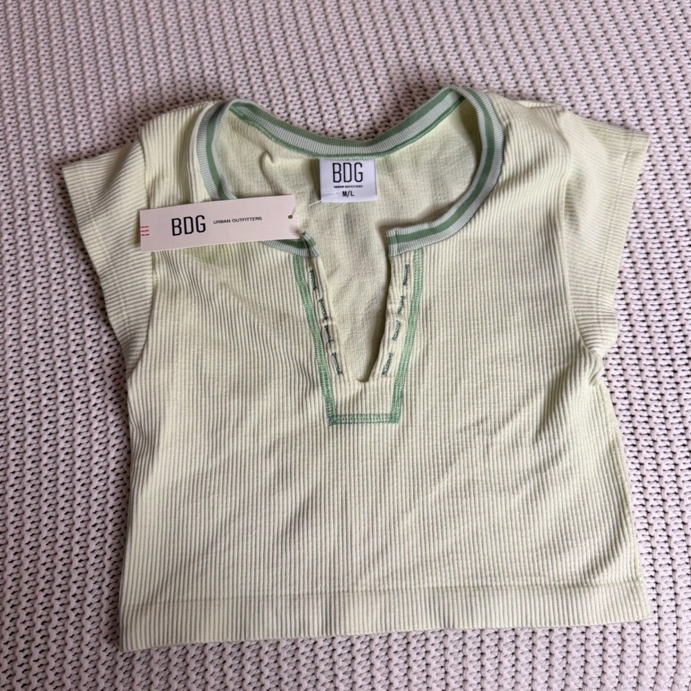 BDG Urban Outfitters Ribbed Split Neck Crop Top Lime Green M/L NWT